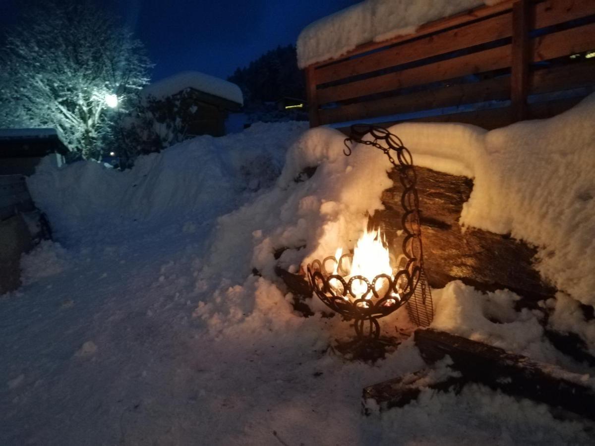 Fewo Fabiella Mit Balkon ミルシュタット エクステリア 写真